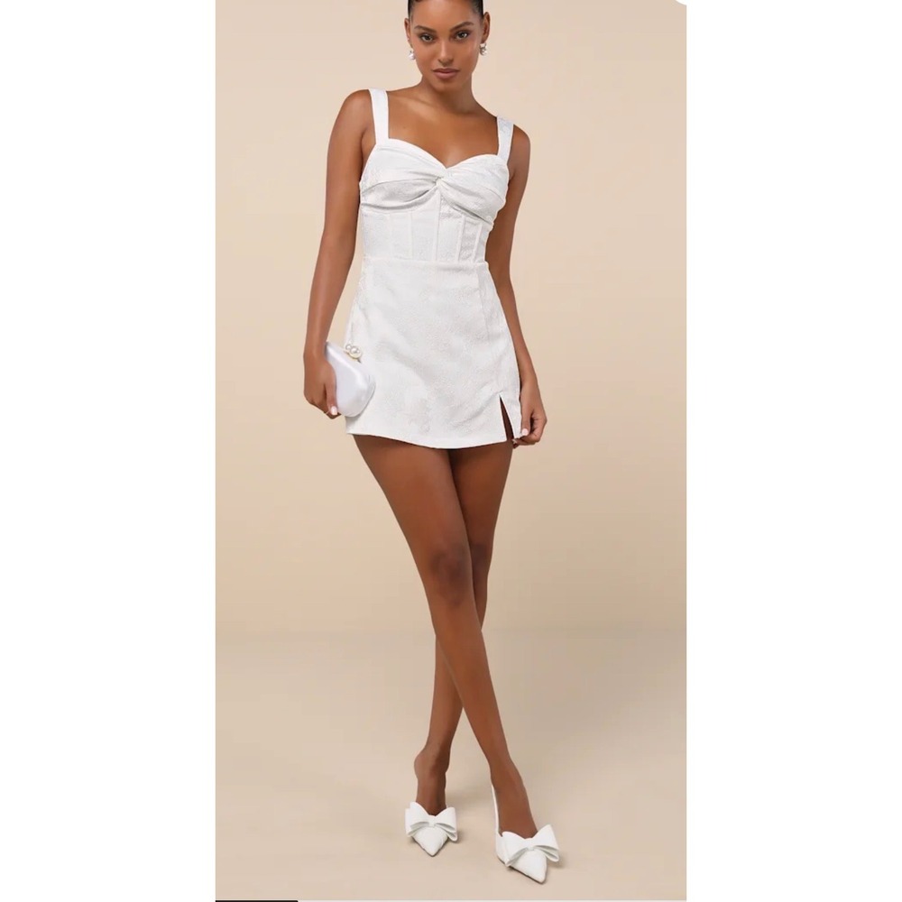 Lulus White Floral Jacquard Sweetheart Romper GHP312013 Womens‎ M